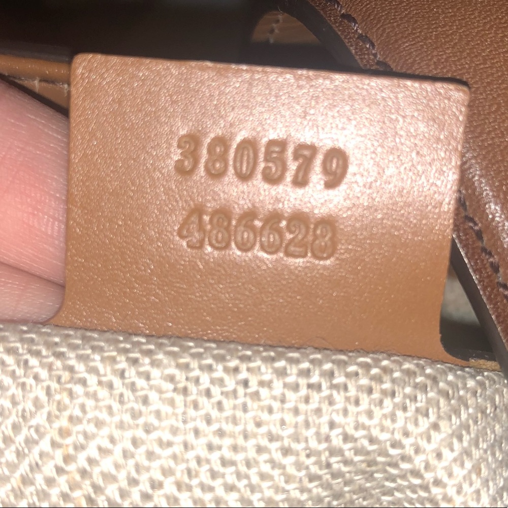 Authentic Gucci Jackie Leather Bucket Bag - Picture 3 of 13